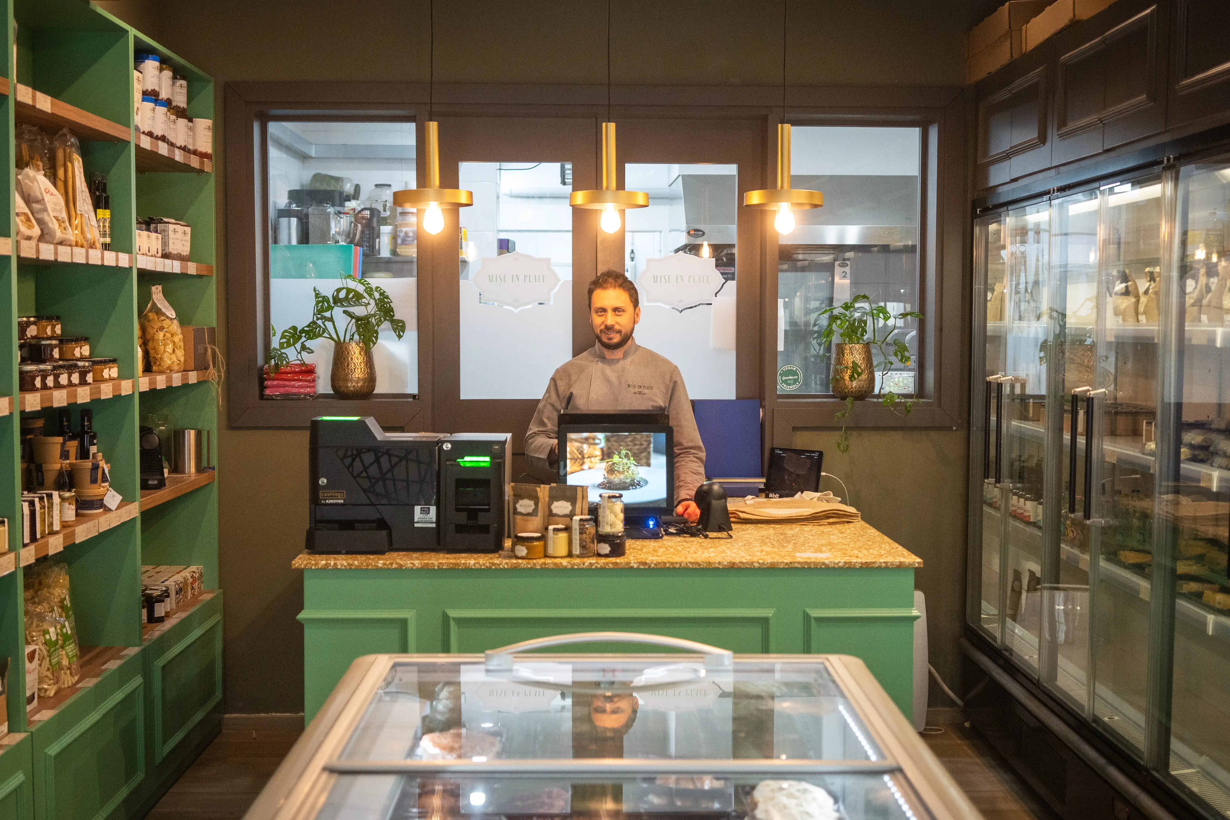 Cashlogy food store installation in Malta